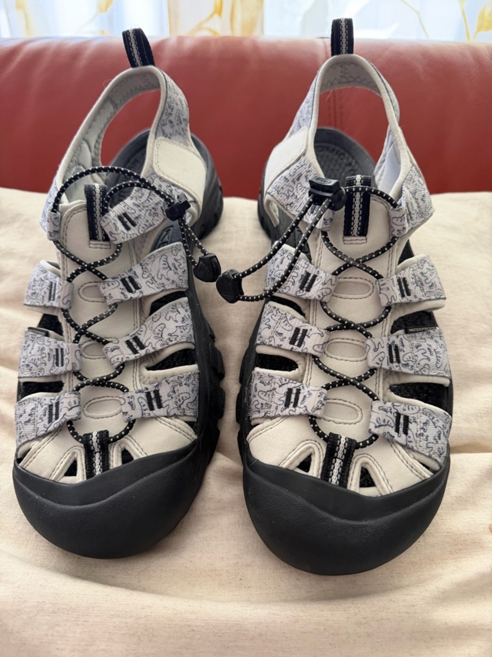 Men’s Light Gray Keene Outdoor Sandal with Dark Navy trim/ sole Active Sandal
